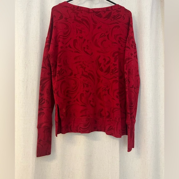 Athleta Textured V-Neck Long Sleeve Top in Deep Red Fits like Small - Picture 6 of 10